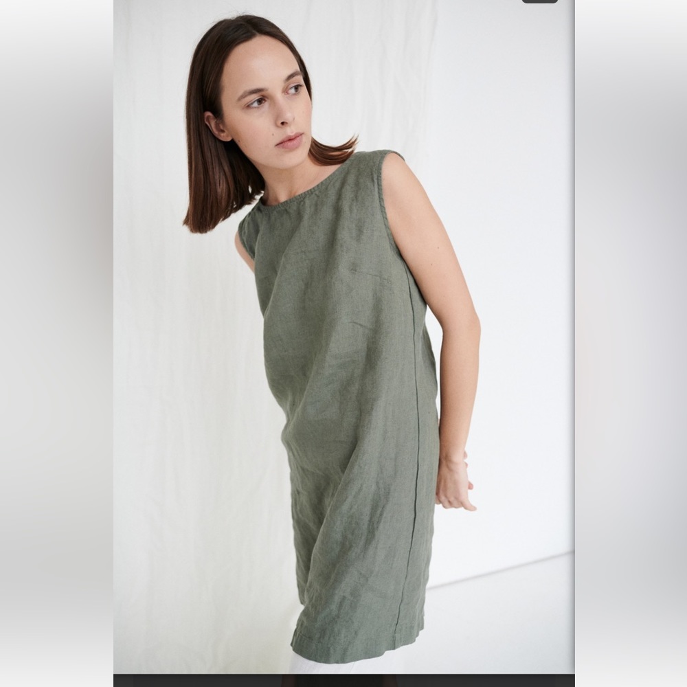 Linenfox Abi Dress in Pine Green
